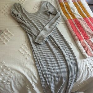 American Eagle Gray Ribbed Maxi Dress